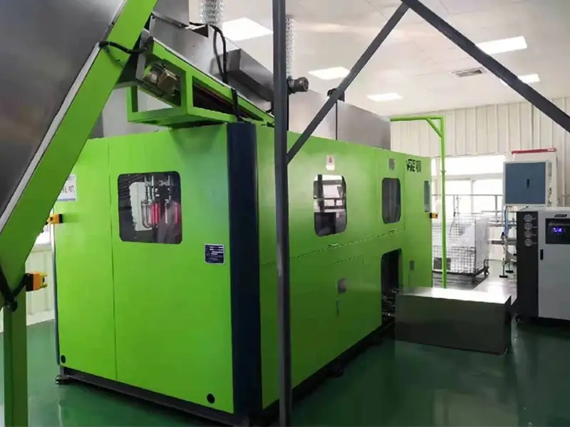 VFINE - 15000bph Pet Plastik Şişe Tank Konteyner Üfleme Kalıplama Kalıplama Makinesi Makineleri Çin Üreticileri 1