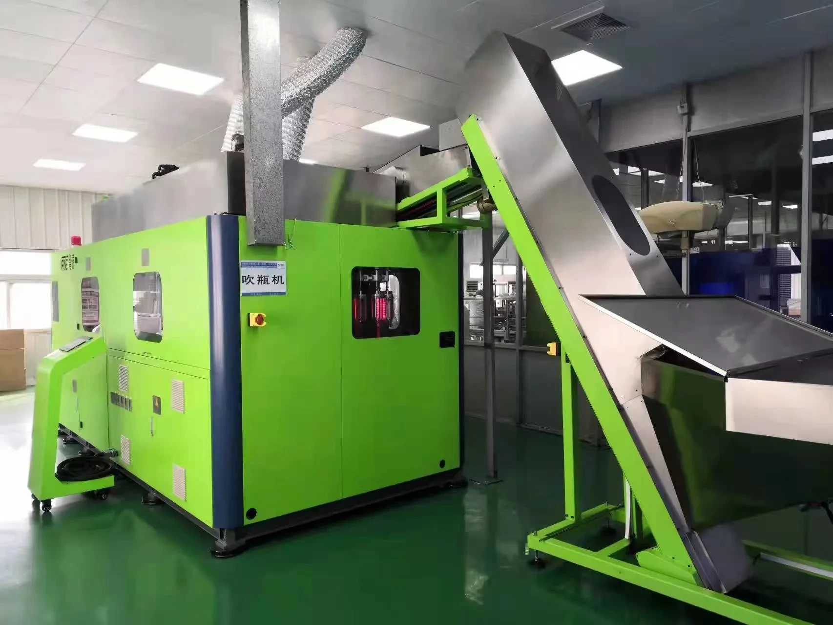 VFINE - 10cavity Pet Plastic Automatic Auto Bottle Blow Blower Blowing Manufacturing Molding Moulding Making Machine Price Made in China Hot Sell Factory mineral water / beverage bottle blow molding machine 1