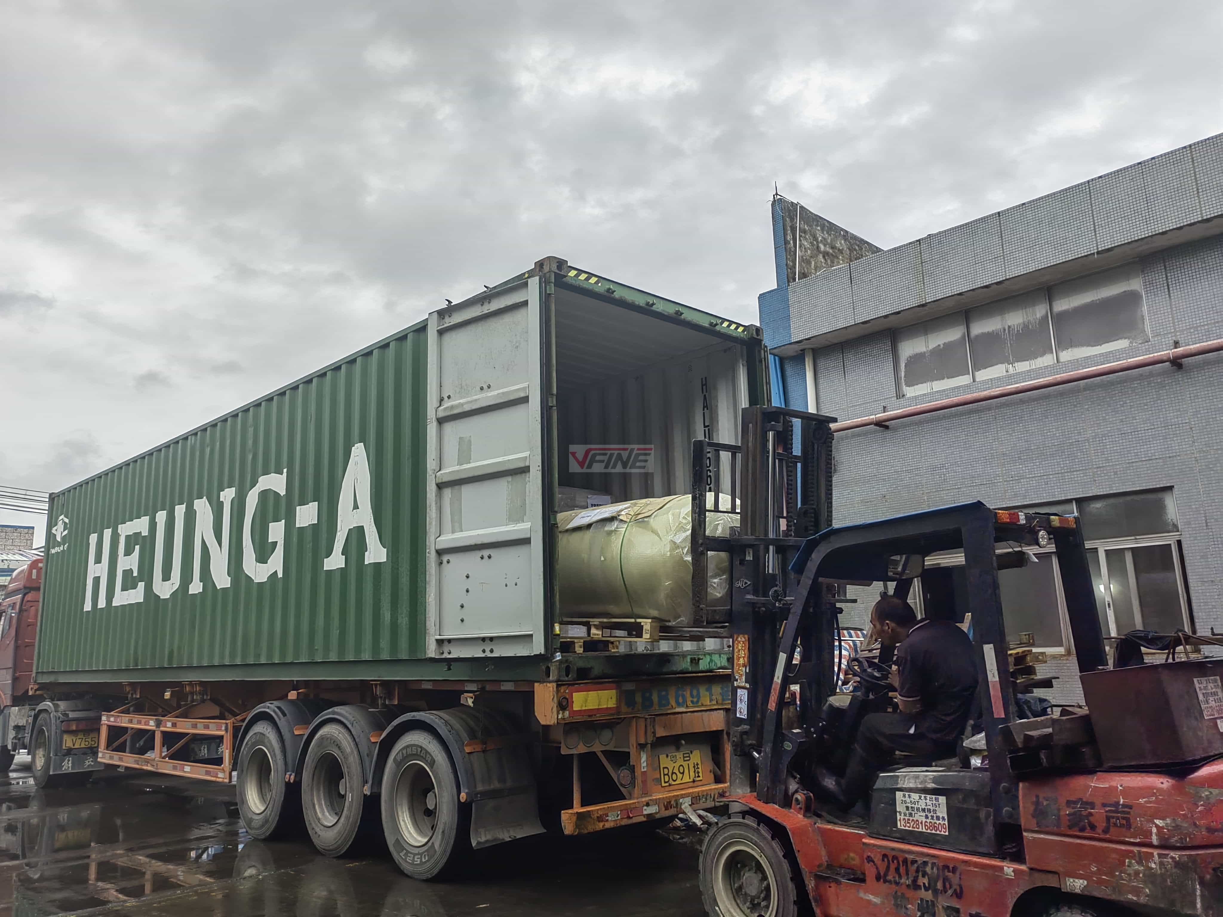 pet blowing machine price