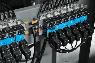 High Quality VFINE 6cavity blowing machine introduction Wholesale - Zhongshan Vfine Machinery Co., Ltd 9