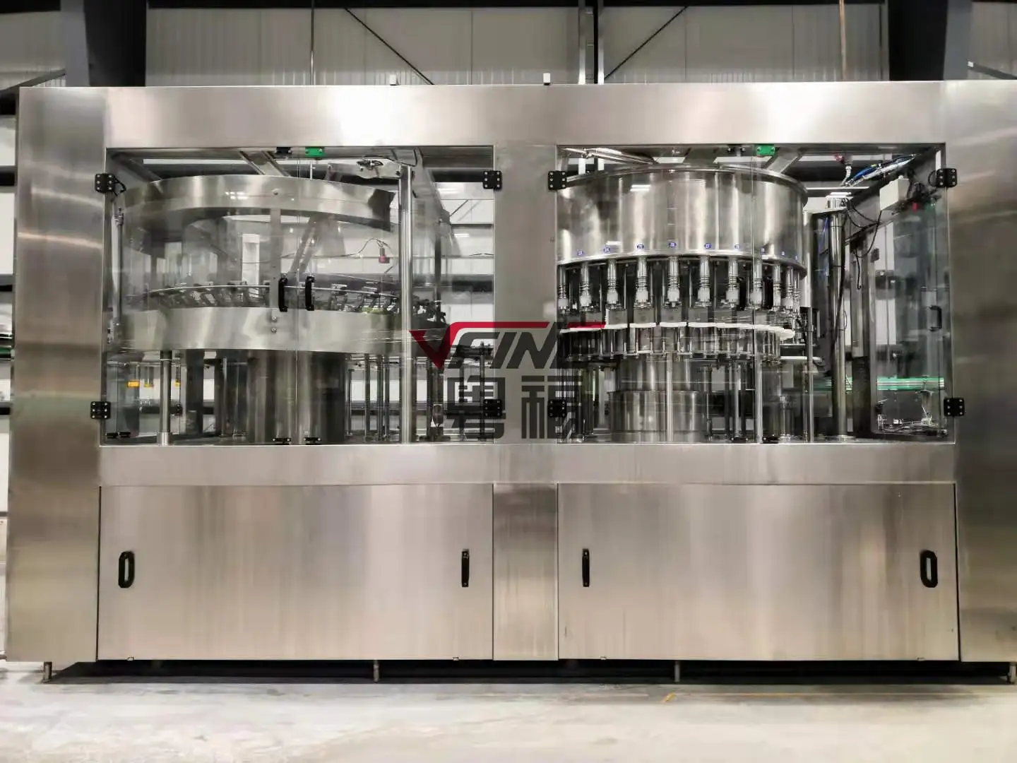 VFINE Automatische Flaschenabfüllmaschine für Wasser, Getränke, kohlensäurehaltige Erfrischungsgetränke, Limonaden 1