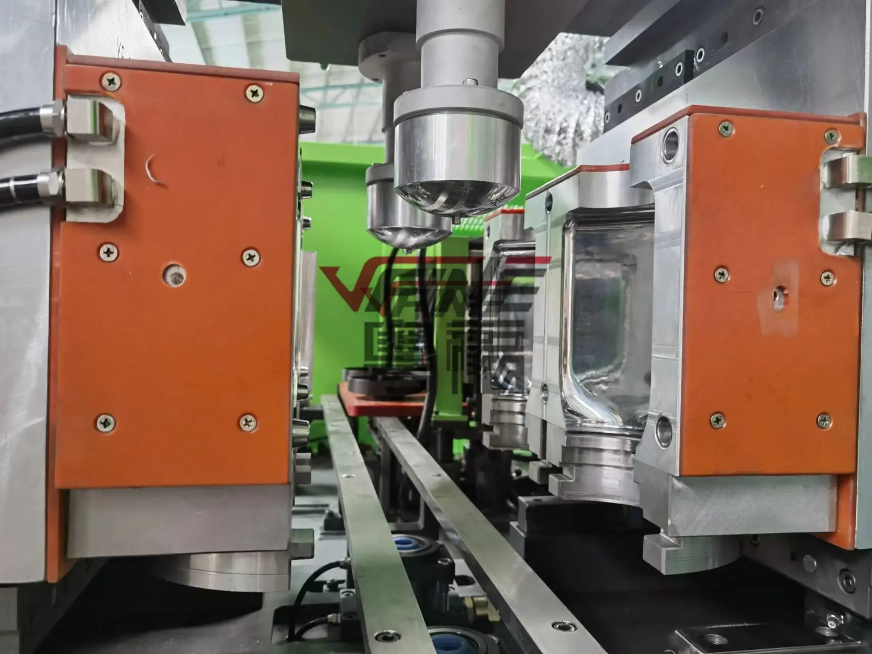 Automatic Blow Moulding Machine - Tailored for Diverse Applications 5
