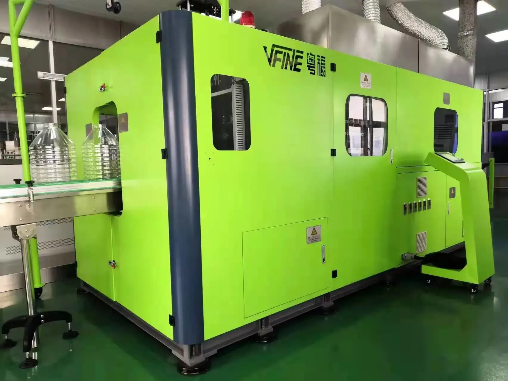VFINE - Máquina automática de moldagem por sopro para garrafas e potes de plástico PET de 5 litros e 20 litros. Preço de fábrica. Disponível para máquinas de moldagem por sopro de 5L, 10L, 15L, 20L e 5 galões. 1