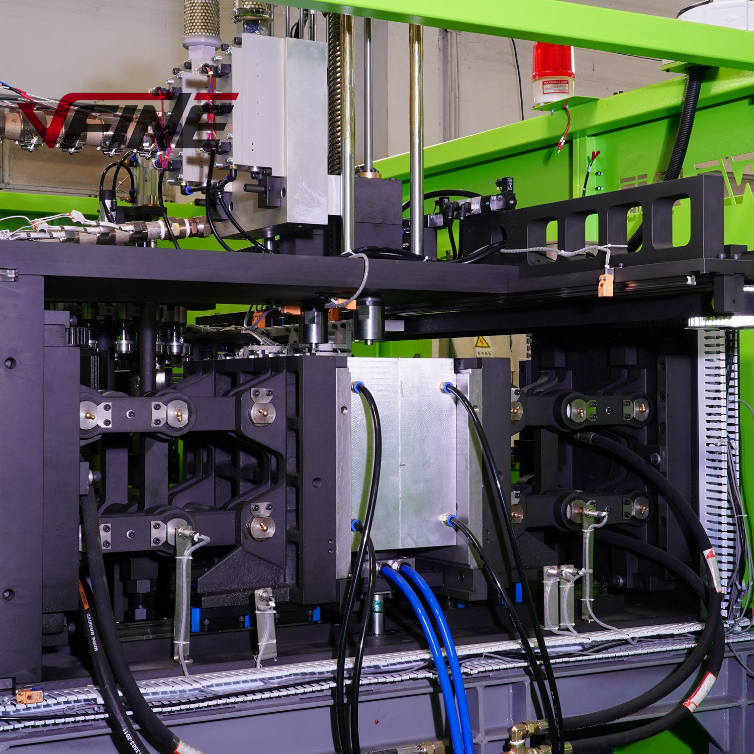 Máquina de fabricação de garrafas de alta velocidade com 3 cavidades para garrafas de 3L a 10L 6