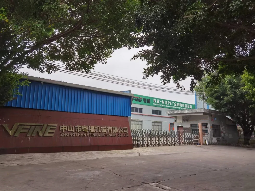 Pure Minural Water Liquid Bottle Rotary Capsule Bottling Automatic Filling Filler Packing Machine Equipment Price Manufactures China