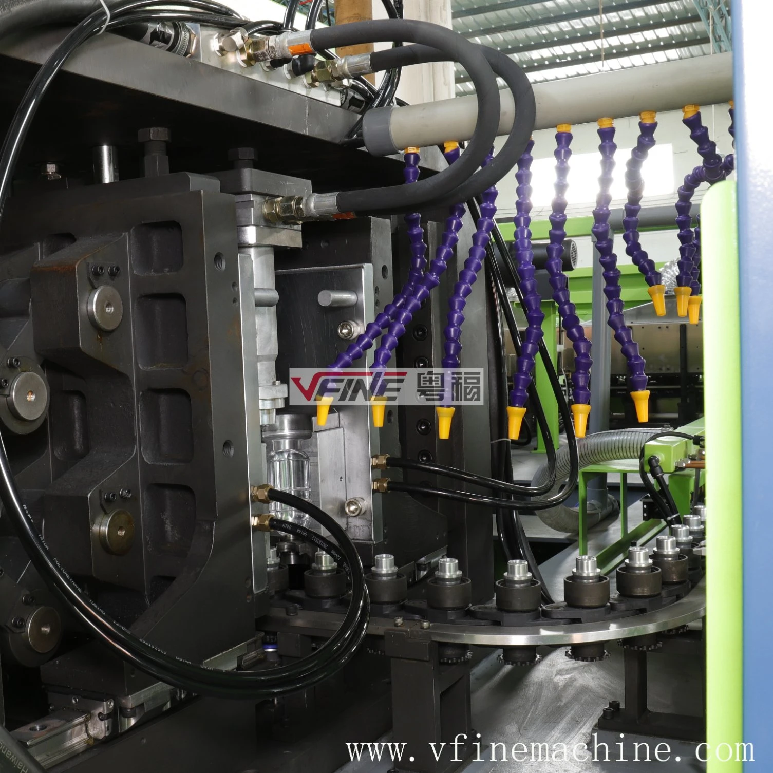 VFINE - 4cavity Full Automatic Servo Pet Water Bottle Plastic Stretch Blow Blowing Blower Making Manufacturing Machine 2