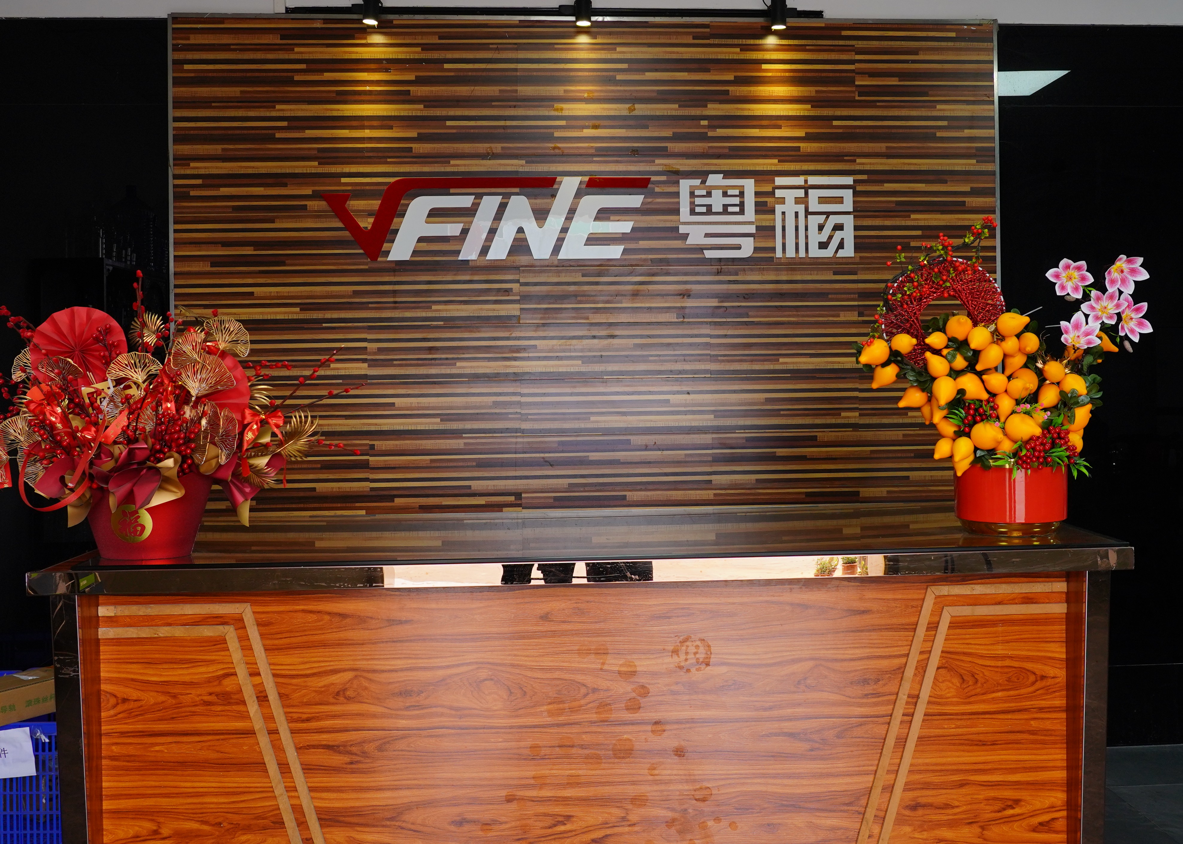 Best Quality water bottle making machine manufacturers & supplier - vfine Factory 1