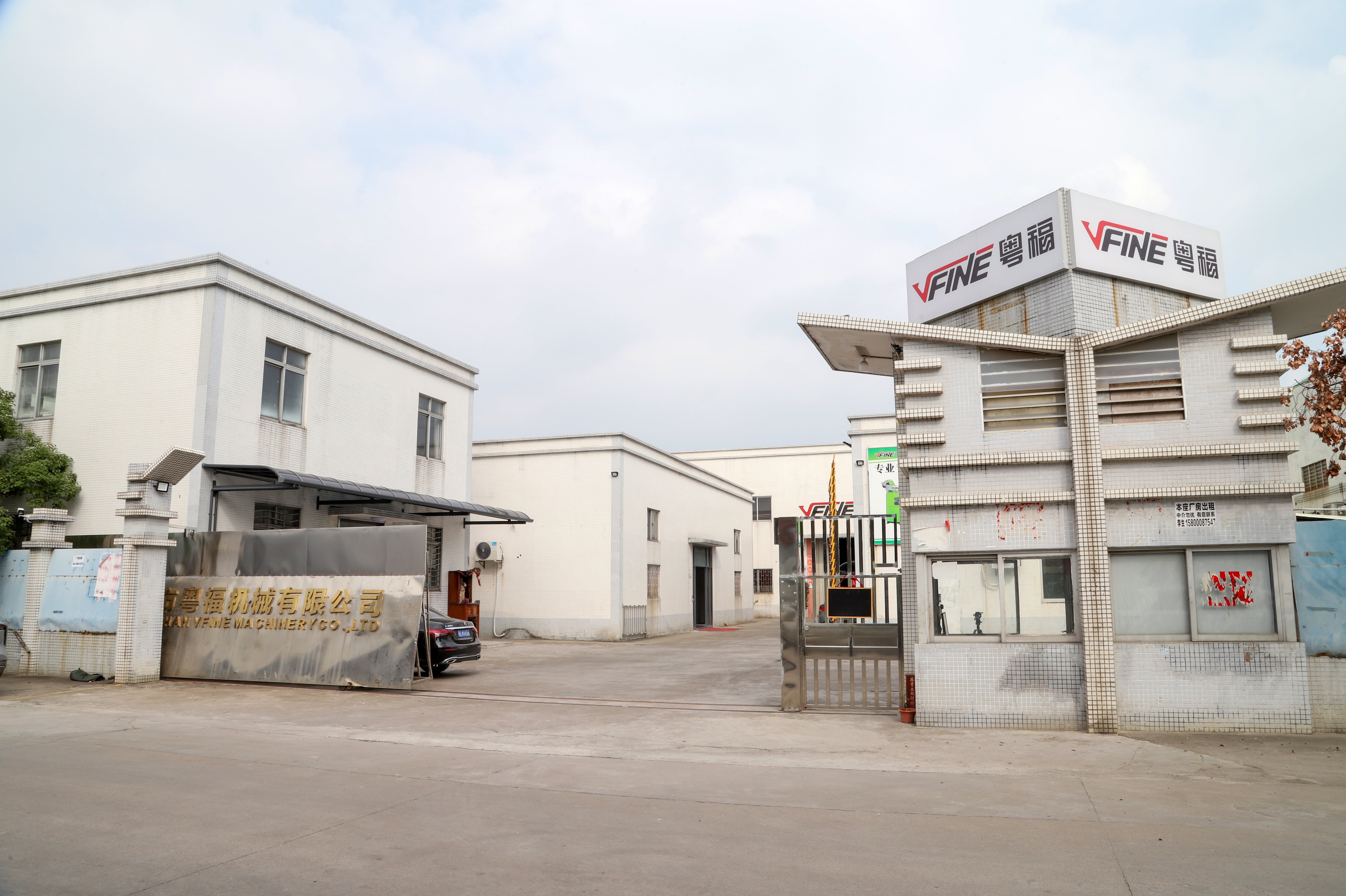 20L Big Size Bottle Blow Molding Machine 12