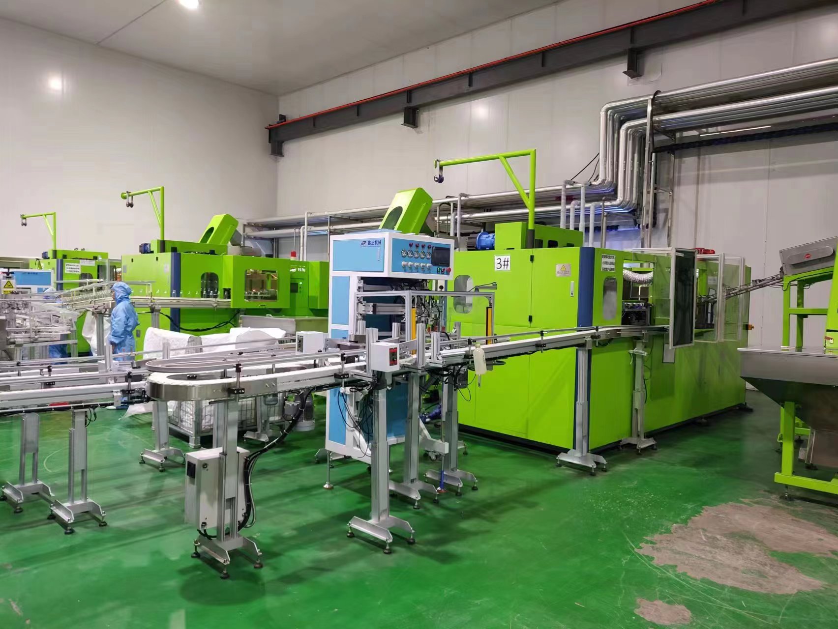 Customized Case of PET Blow Molding Machine 1