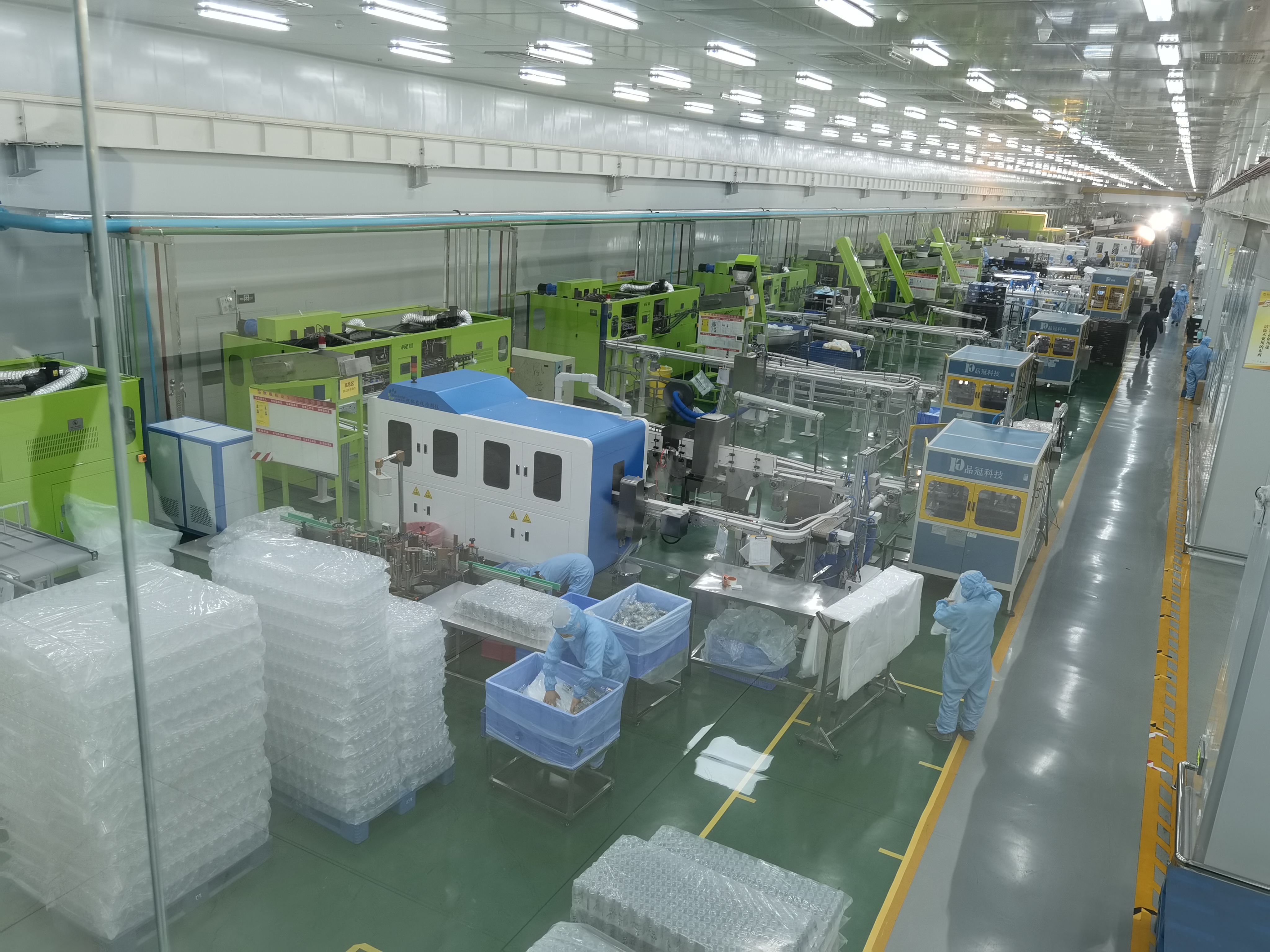 Customized Case of PET Blow Molding Machine 4