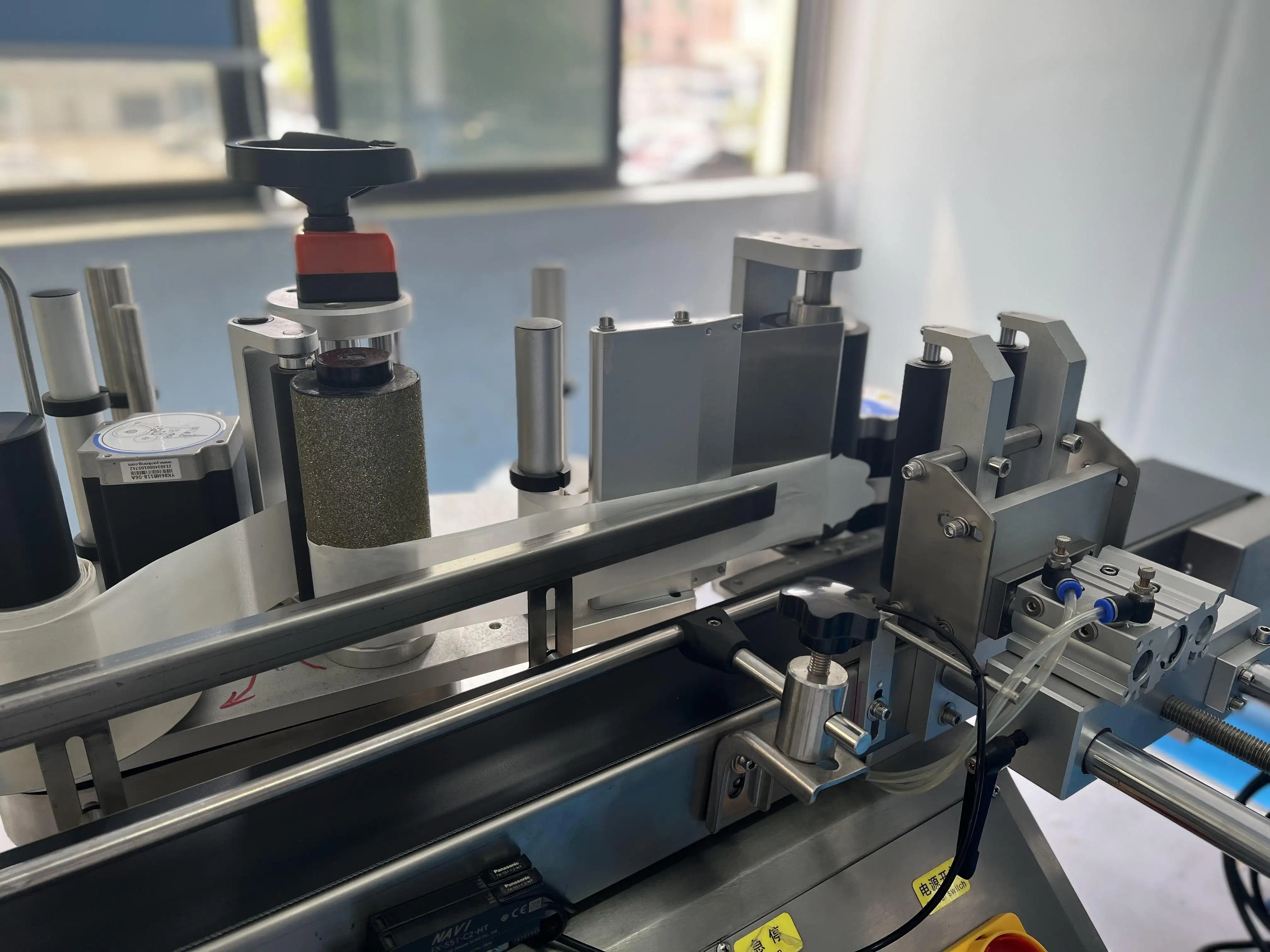 New labeling machine factory | APM PRINT 4