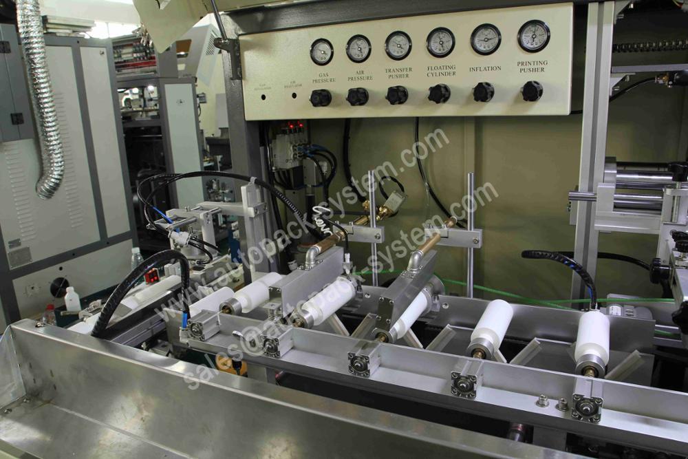 APM PRINT - S102 Sina-fabrikantleveransier 1-6 kleurenprintline skermprintmasine foar rûne ovale fjouwerkante flessen automatyske skermprinter 10
