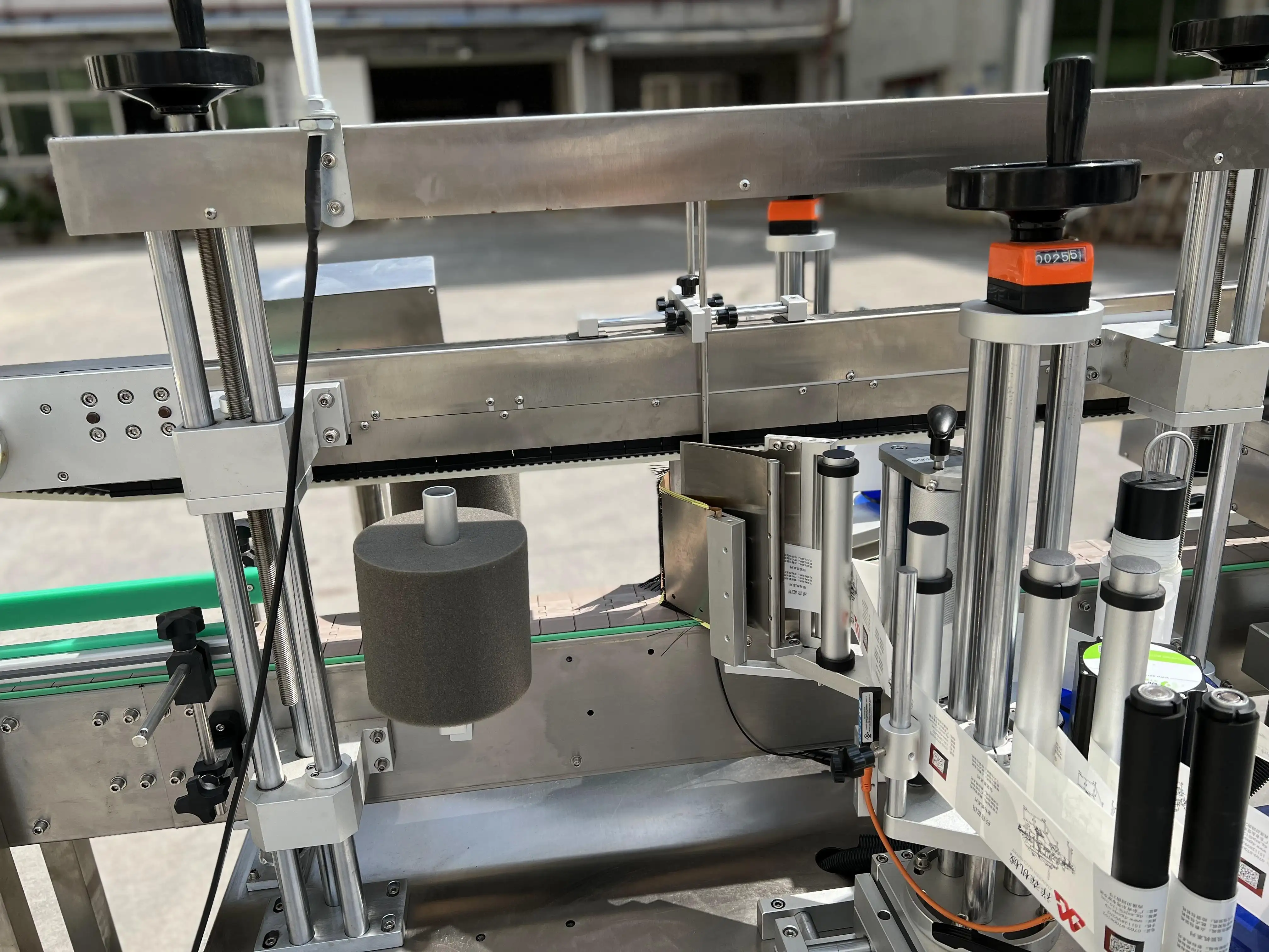 APM PRINT | latest hot foil machine factory 5