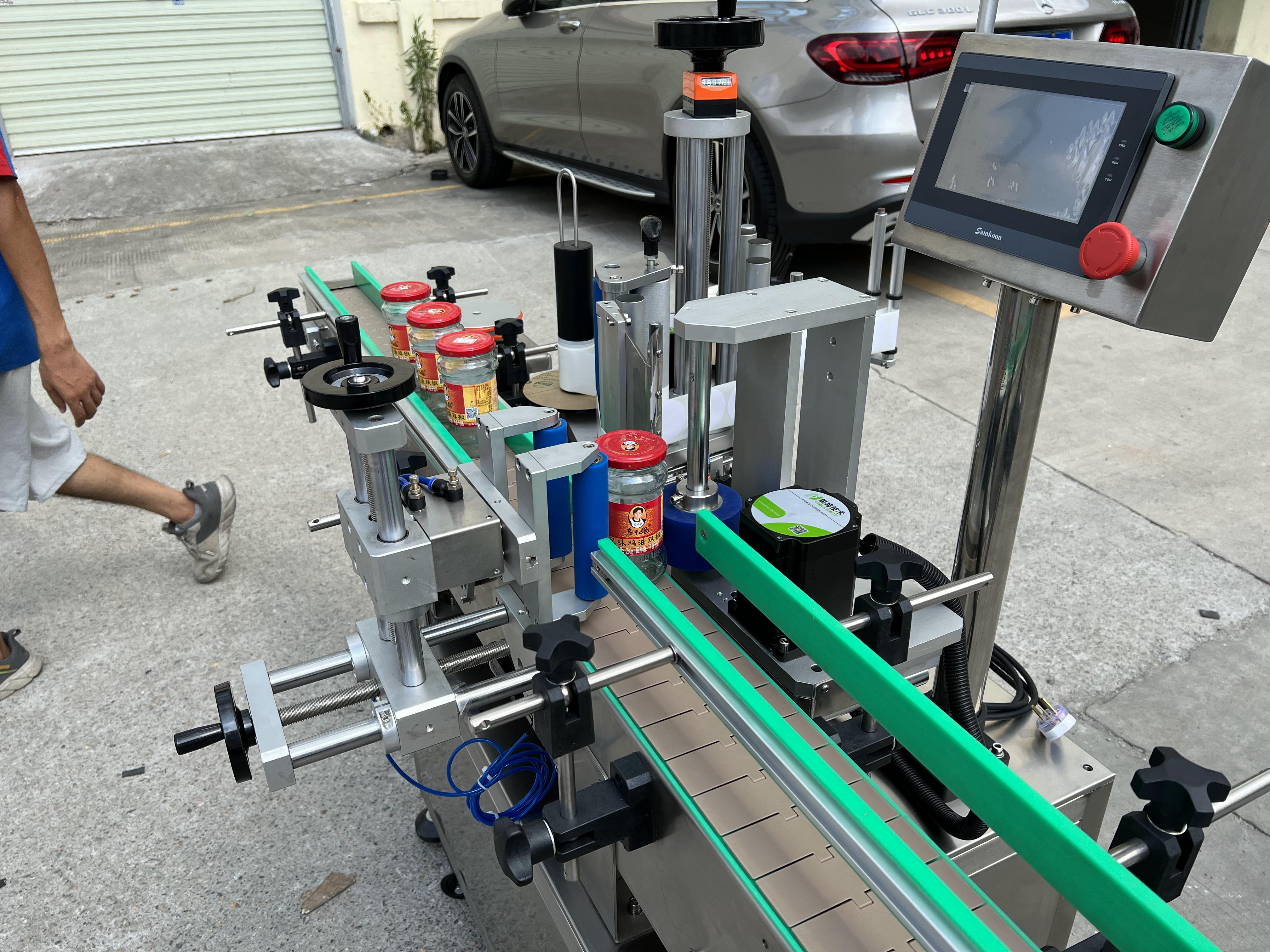 APM-L221 Pilnai automatinis apvalių butelių pozicionavimo etikečių klijavimo aparatas