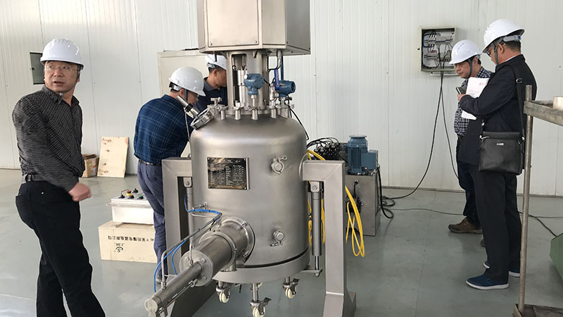 In 2018, Hastelloy “Three in One” (filtering, washing and drying) equipments made for a pharmaceutical enterprise 8