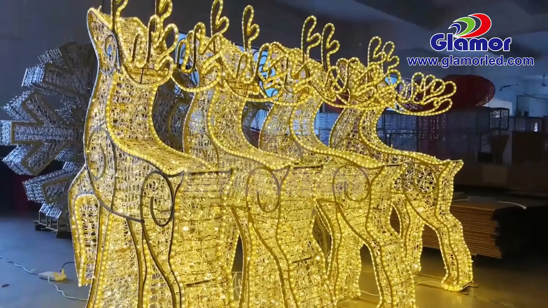 Pusat blanja njero ruangan ruangan nggunakake 3D Deer tampilan dipimpin lampu dekorasi festival motif | Supplier Glamour 1