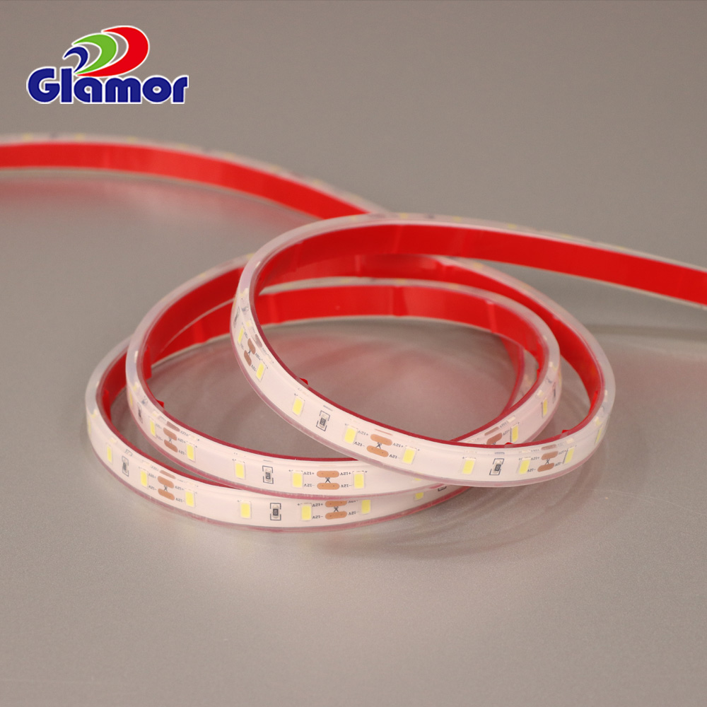专业品质 IP67 防水硅胶 LED 灯带 SMD 5050 60 灯/米 5 米/10 米 GLAMOR 制造商,始于 2003 年 10