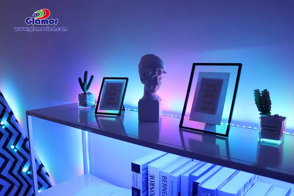 RGB kolore aldaketa duten LED tira argien fabrikatzaile adimendunak Txinatik, APP eta urrutiko agintea, IP20 IP44 | GLAMOR 1