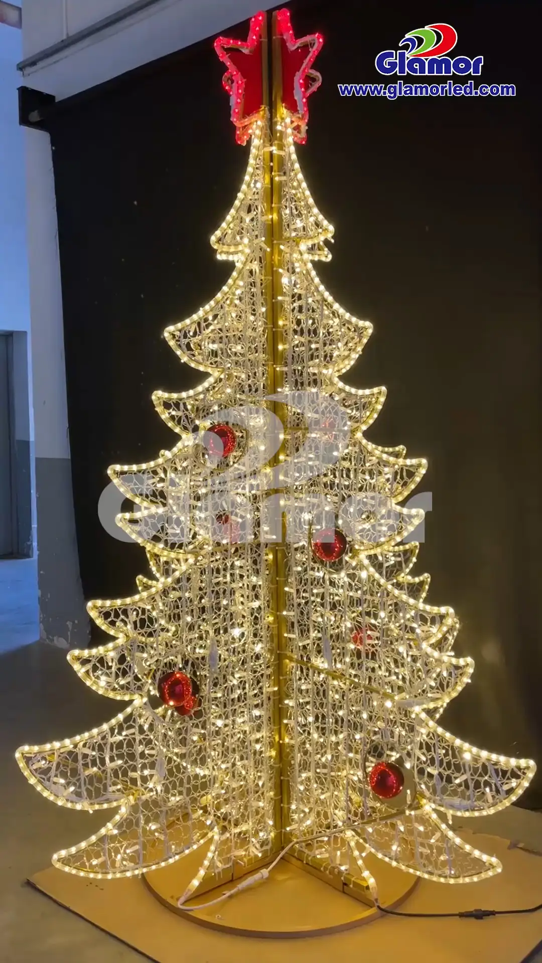 CHRISTMAS LIGHT WITH CUSTOM DESIGNS 1
