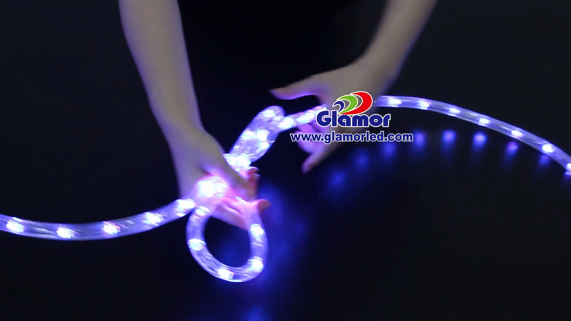 Plej novaj provizantoj de ornamaj ŝnurlumoj | GLAMOR 3