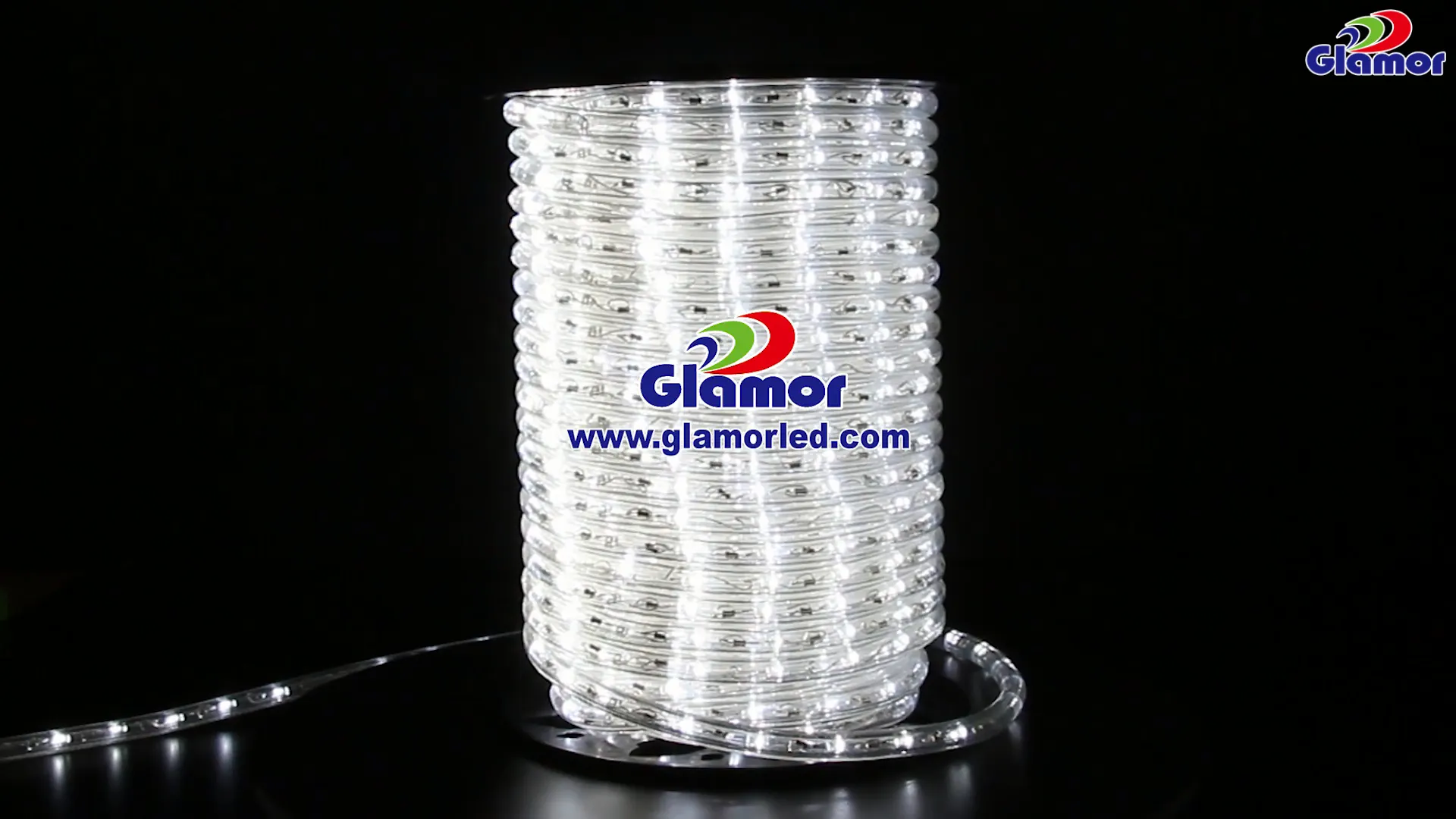 GLAMOR | High-quality professional outdoor Christmas lights company 1