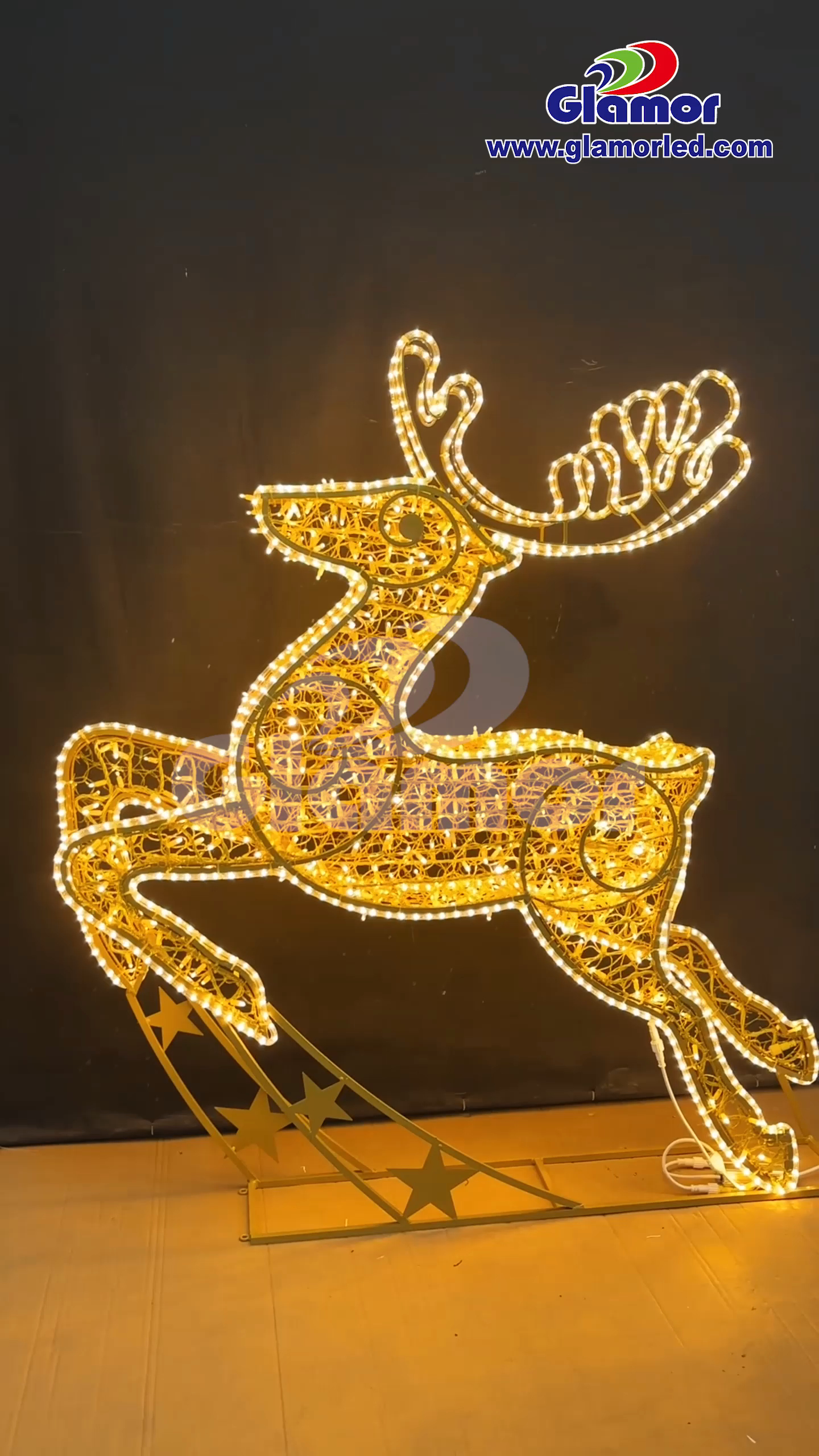 Tayada 3D Deerada diirran midabka cad ee ciida Kirismaska ​​ayaa horseeday motifs soo bandhigida Soo saaraha | QURXOON 2