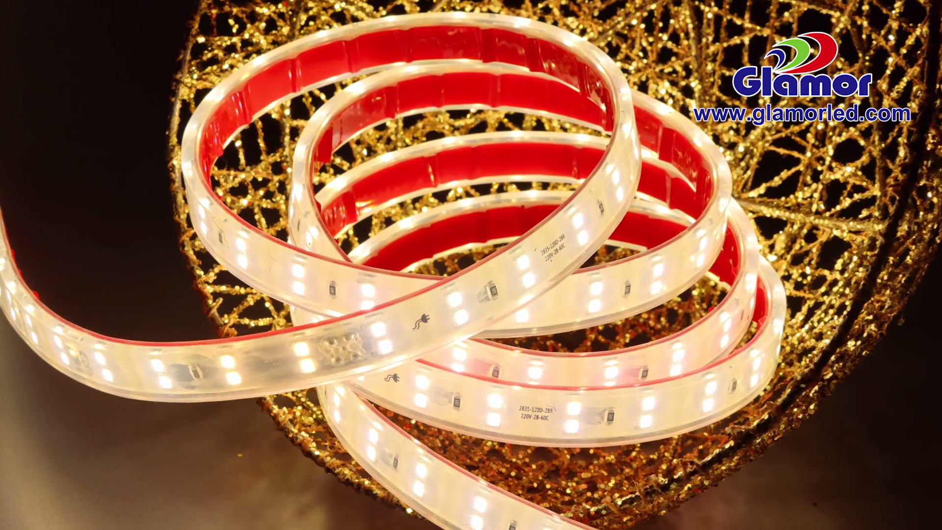 Izibane ze-silicone ezingangeni manzi ezikhokelela kwi-led strip, i-120 led/m imigca ephindwe kabini, abavelisi | Inkampani yeGLAMOR 3