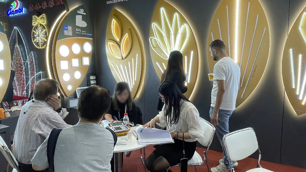 Hong Kong Uluslararası Aydınlatma Fuarı (Sonbahar Sürümü) Gösteri Dekorasyonu Noel Festivali aydınlatması | Glamour 7