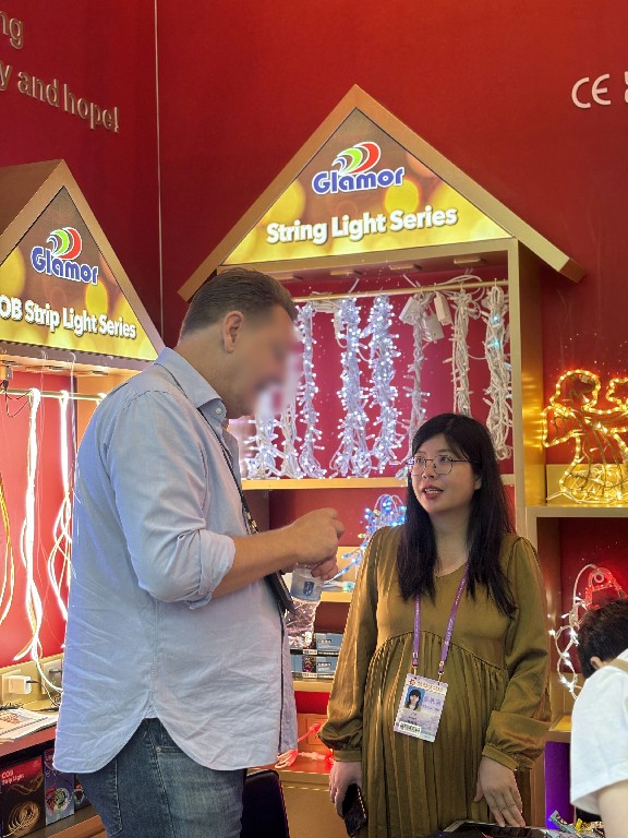 Çin İthalat ve İhracat Fuarı Kanton Fuarı dekorasyonu Aydınlatma aşaması 2 küçük motif 2D 3D ekran | Glamour üreticisi 2