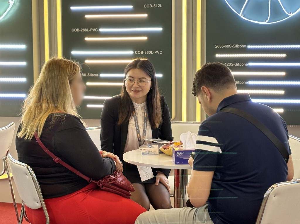 HK Lighting fair Bidhaa bora neon flex kamba mwanga led bulb motif mwanga | Mwangaza wa Glamour 4