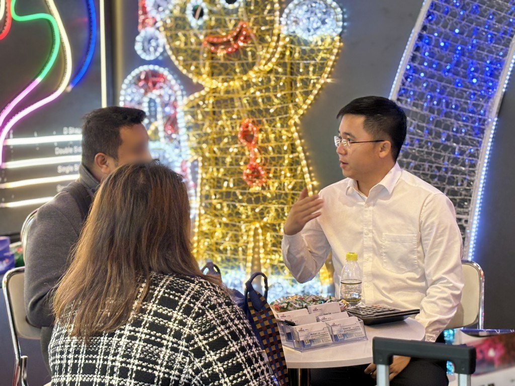 HK Lighting fair Bidhaa bora neon flex kamba mwanga led bulb motif mwanga | Mwangaza wa Glamour 3