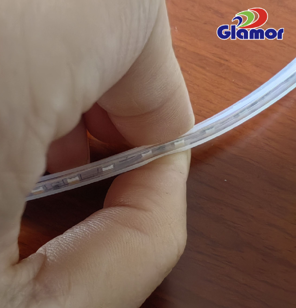 ဆီလီကွန် led strip ၏ အပေါင်းနှင့် အနုတ်လက္ခဏာ နှင့် အသုံးပြုမှုအတွက် ကြိုတင်ကာကွယ်မှုများ 3