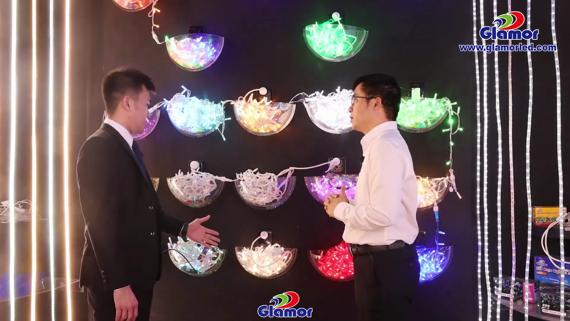 Outdoor Warm White Christmas Lights with IP65 Waterproof Rating 1