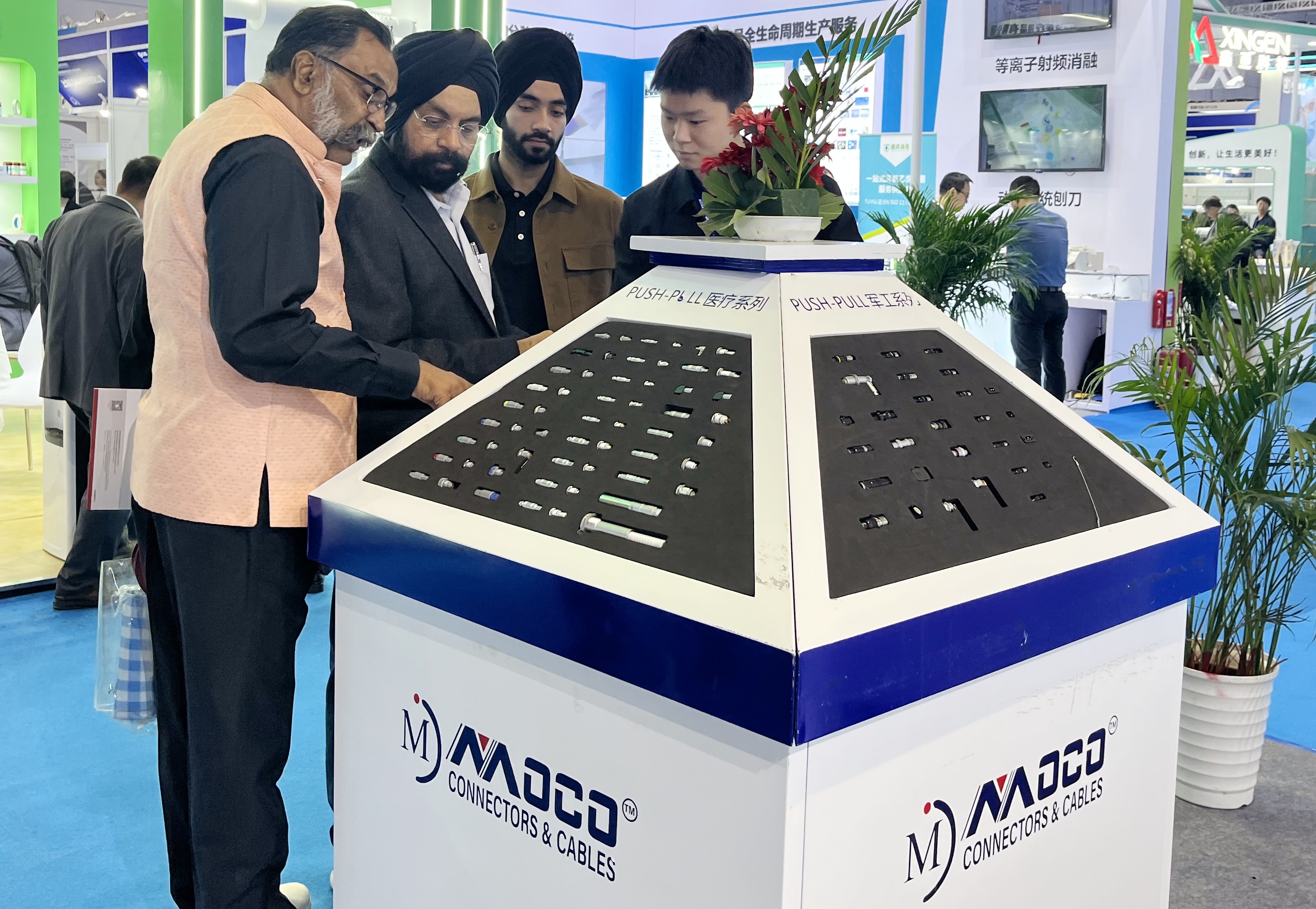 MOCO חוגגת תצוגה מוצלחת של מחברים רפואיים מהדור הבא ב-CMEF 2025 בשנחאי 3