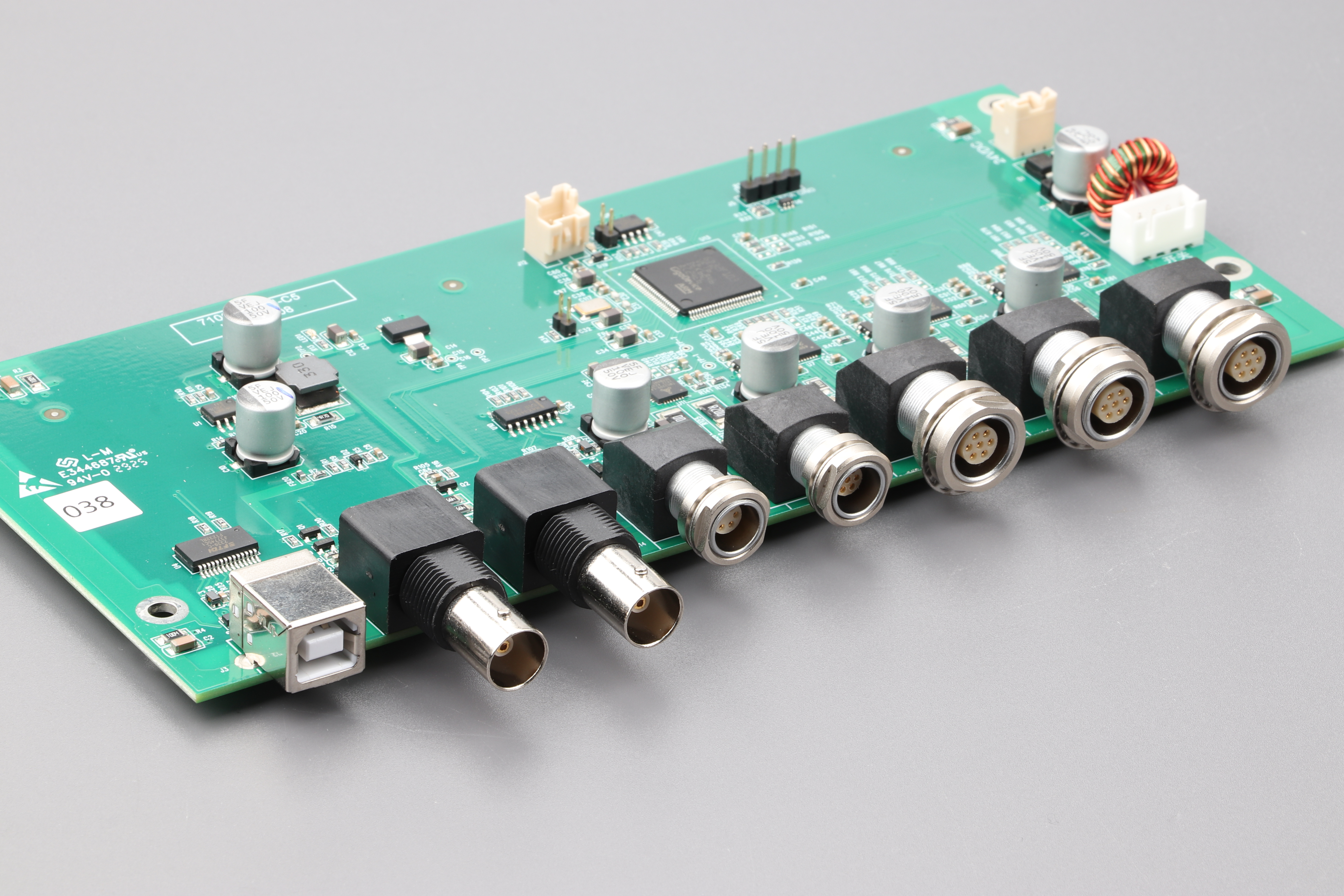 B Series Z12 Push Pull Connector | Right Angle PCB Mount Socket for Reflow Soldering 8