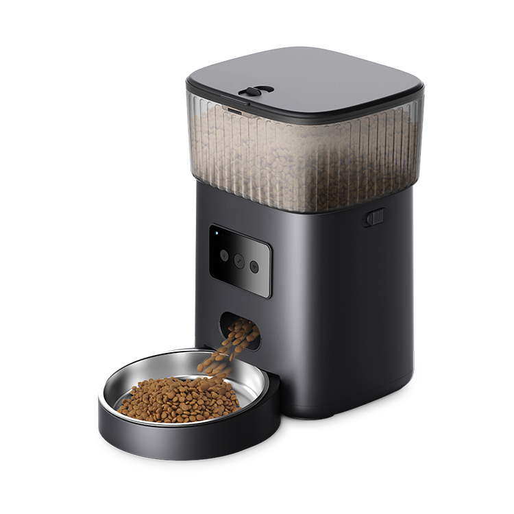 Automatic pet feeder with intelligent WiFi function for scheduled and measured feeding of dogs manufacturers | Roadreign 8
