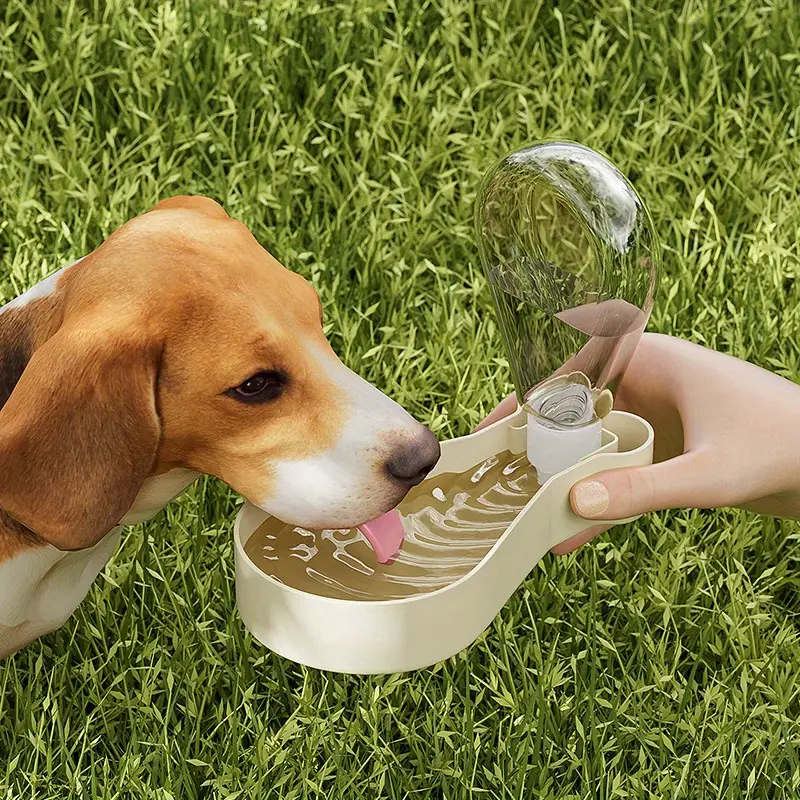 Botella de agua portátil para mascotas con comedero lento, dispensador de agua a prueba de fugas para perros y gatos, ideal para paseos al aire libre. 5