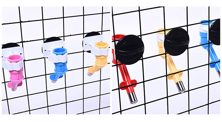 Dog Hanging Bottle Dispenser Pet Cat Automatic Water Drink Dispenser In Cage