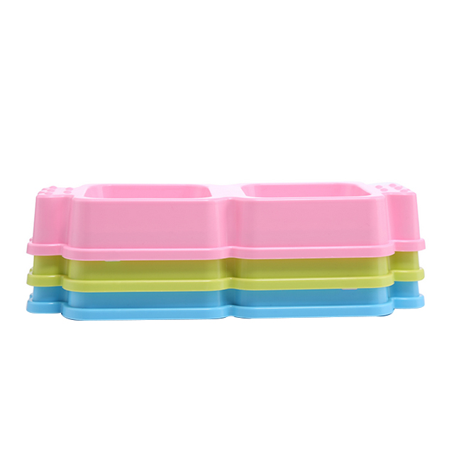 ROADREIGN - Dubbele plastic voer- en waterbak voor honden 5