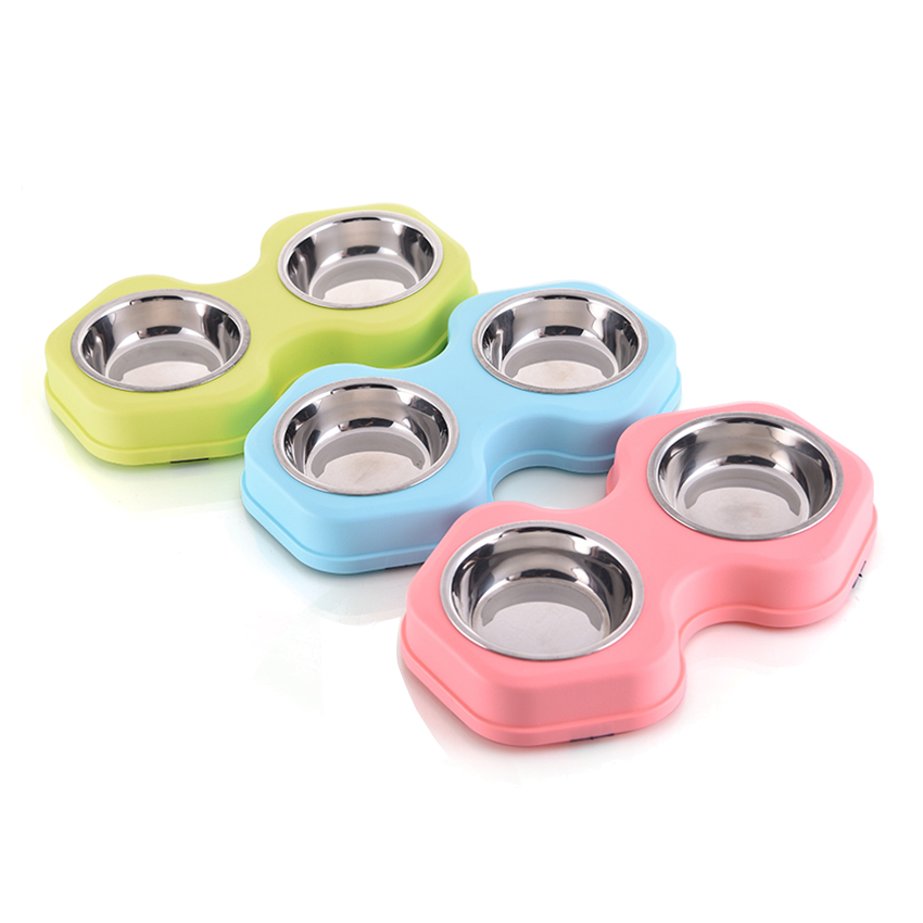 ROADREIGN -Mess-Free Double Pet Bowl Set – No-Spill Silicone Mat with Two Removable Stainless Steel Bowls 6