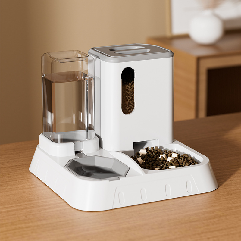 Quality Plastic Automatic Pet Feeder Manufacturer | Roadreign LL-2617 3