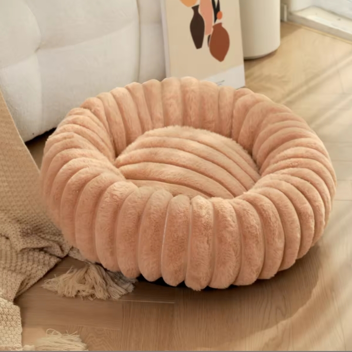 Roadreign CloudNest: Ultra-Soft Plush Round Pet Bed for Anxiety Relief & Deep Sleep 7