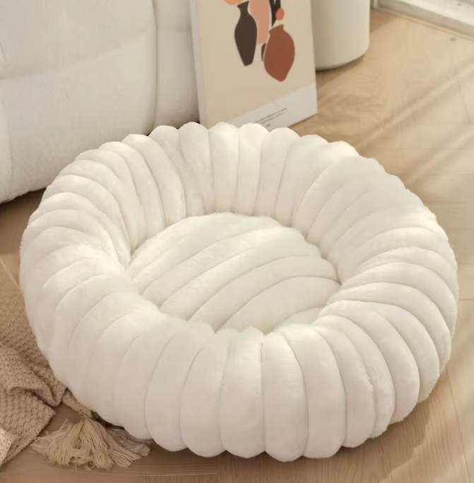 Roadreign CloudNest: Ultra-Soft Plush Round Pet Bed for Anxiety Relief & Deep Sleep 11