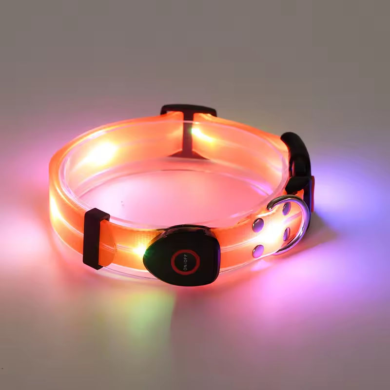 ROADREIGN - Collar LED Urban Glow para mascotas: collar luminoso de estilo hip-hop moderno con diseño recargable por USB. 10