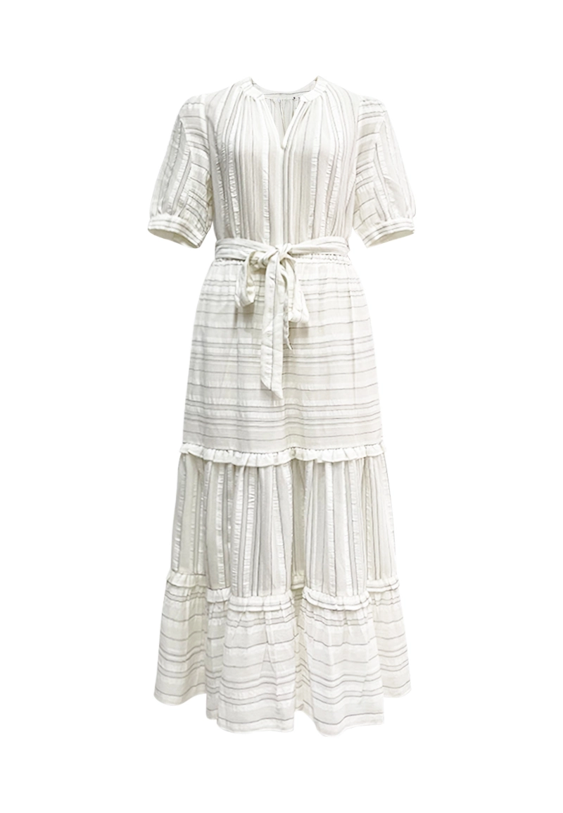 Стильное белое полосатое платье миди с поясом и оборками 1