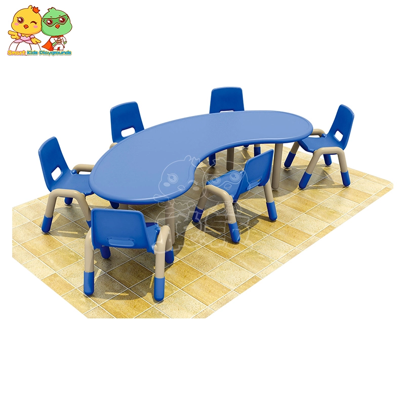 Plastic Colorful Children's Moon Table Is Adjustable SKP 1