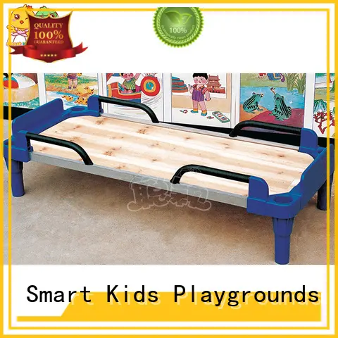 wooden childrens school desk special design for Kids care center 1
