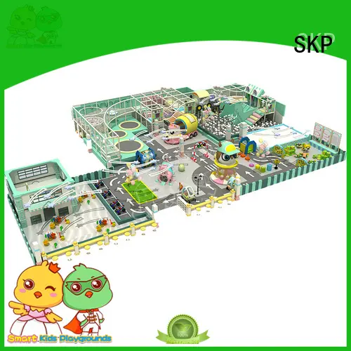 standard maze equipment wholesale for plaza 1