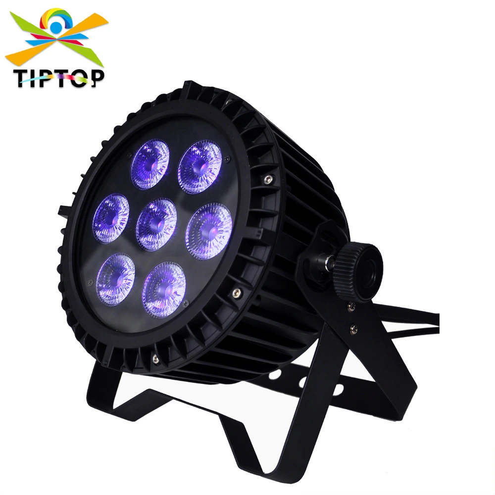 Faro da palcoscenico esterno impermeabile IP65 con 7 LED, corpo in alluminio pressofuso e controllo DMX, ideale per eventi e concerti. 1