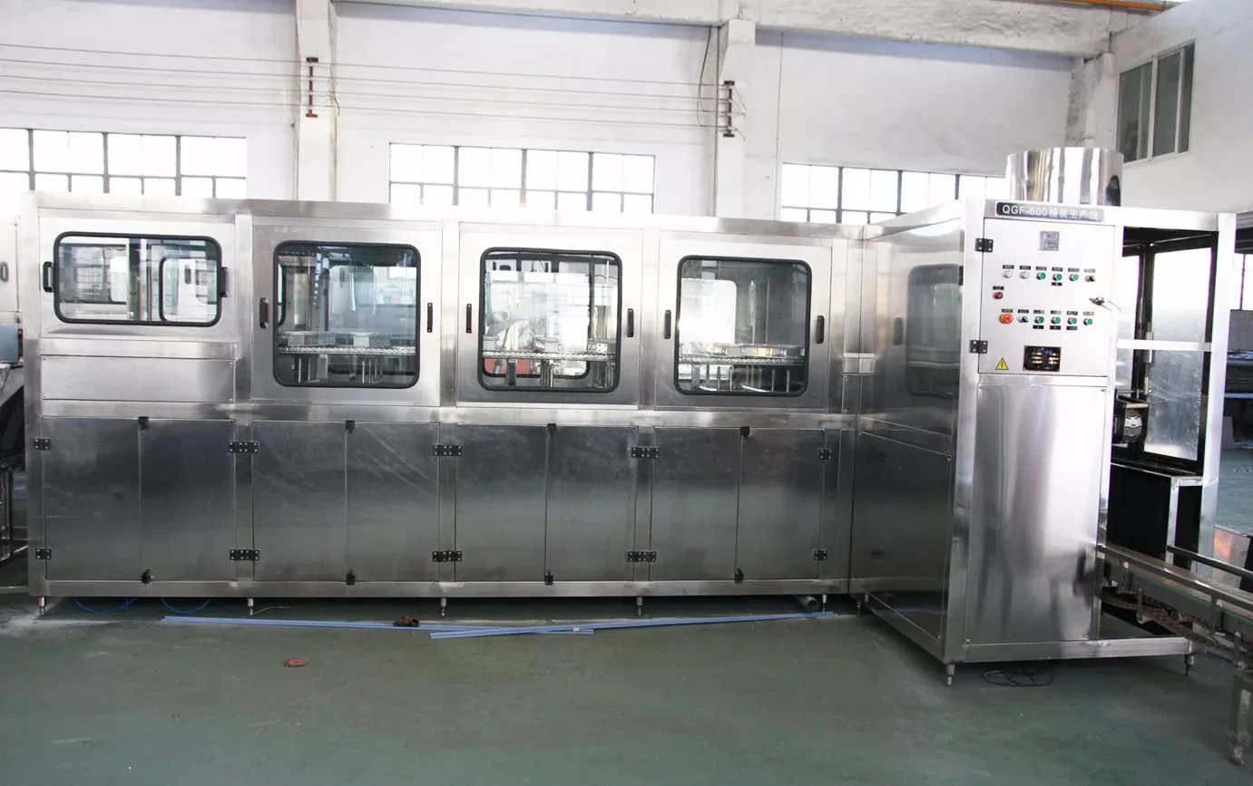 5 Gallon Barrel Water Filling And Packing Production Machine  1